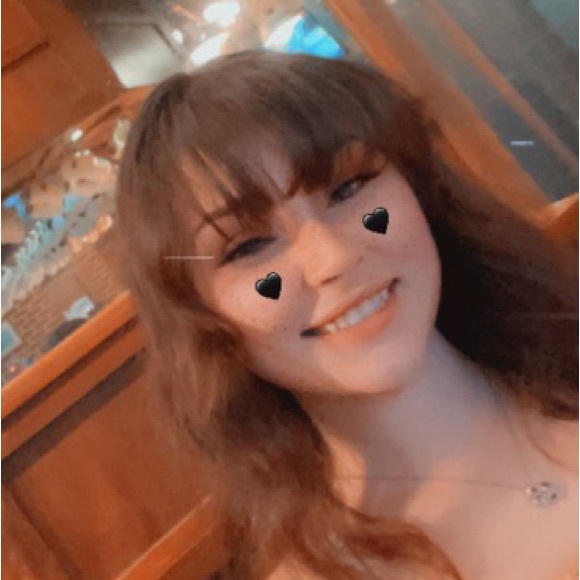 Meet your Posher, Dalya - Picture 4 of 7